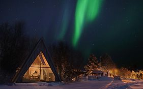 Holmen Husky Lodge